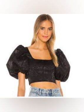 Revolve- LPA Black Puff Sleeve Cropped Top SMALL